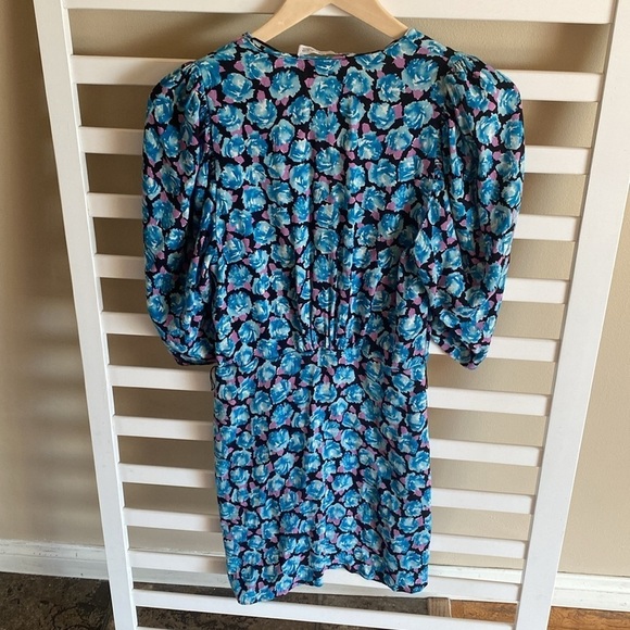 Zara Blue Floral Balloon Sleeve Faux Wrap Mini Dress- Bloggers Fave Size Medium - Picture 10 of 16